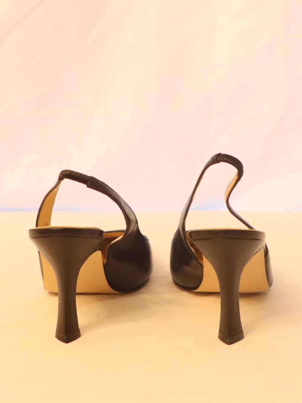 Karen Scott Size 9 Black Slingback Pumps - Picture 5 of 6